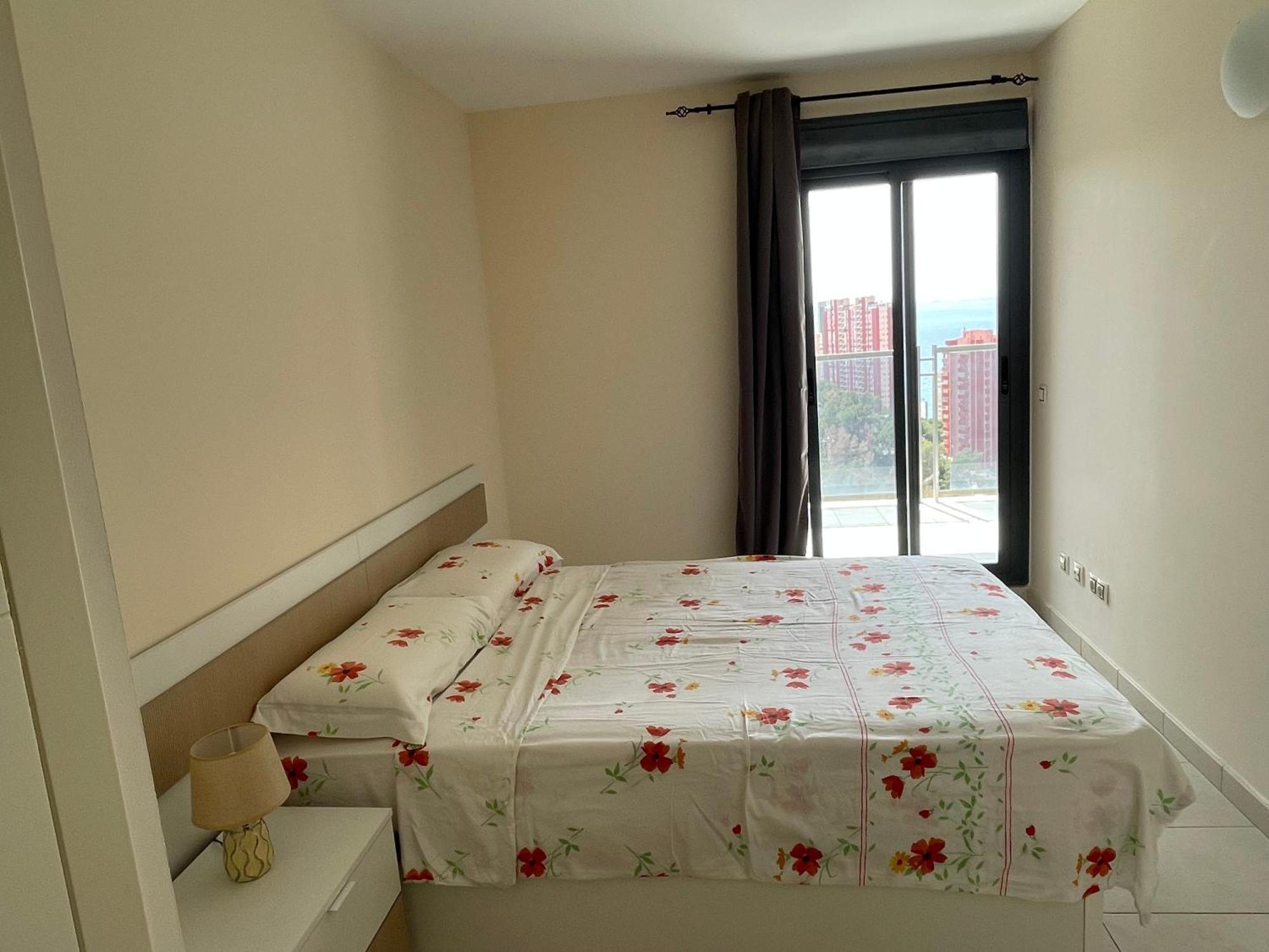 Apartamento Con Vistas Y Bien Ubicado Renovado Μπένιντορμ Εξωτερικό φωτογραφία